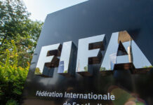 La FIFA despide a una figura importante que desafió en público el polémico plan de Infantino