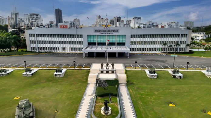 Ministerio de Defensa dispone nuevas designaciones en áreas estratégicas de las Fuerzas Armadas