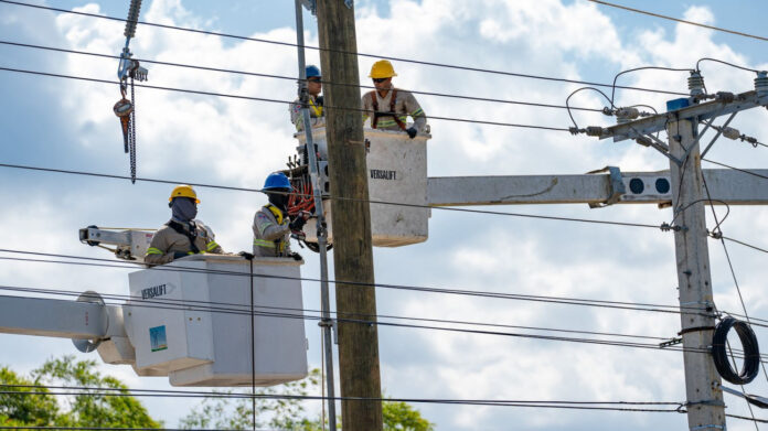 ETED fortalece la infraestructura de transmisión eléctrica con reemplazo de estructuras en Pimentel–Hatillo