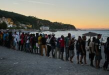 Italia rechaza el ultimátum de España y mantiene sus controles fronterizos