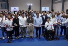 Raquel Peña y ministro Kelvin Cruz entregan techado del multiuso Plaza Independencia