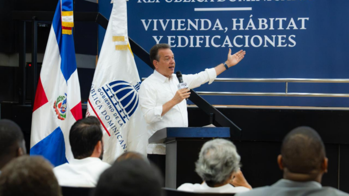 Mivhed presenta avances del Plan de Modernización de la Permisología